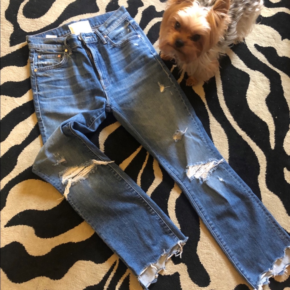 Mother Jeans Insider Crop step fray